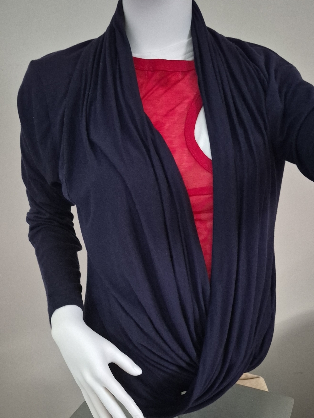 Womans Long Sleeve Fall Light Thin Sweater NAVY